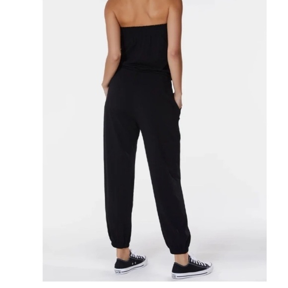 Aritzia Sunday Best strapless black jumpsuit Pockets pleated Women size XS - Picture 4 of 5